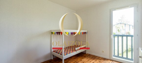 3 bedrooms House in Arbonne, France No. 278114 13