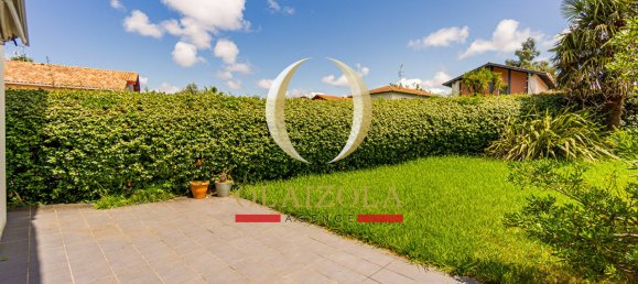 3 bedrooms House in Arbonne, France No. 278114 4