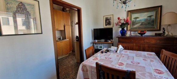 5 غرف نوم منزل في Padua, Italy رقم 339811 8