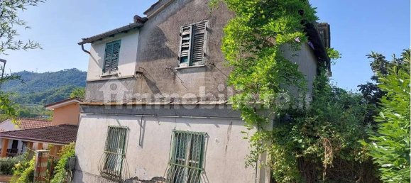 3 bedrooms House in Ceprano, Italy No. 293176 3