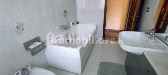 3 bedrooms Apartment in Rivoli, Italy No. 148624 17