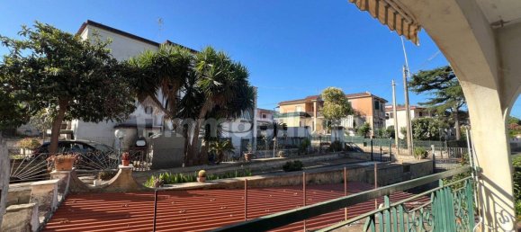 2 Schlafzimmer Wohnung in Giugliano in Campania, Italy, Nr. 328945 16