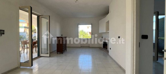 2 Schlafzimmer Wohnung in Giugliano in Campania, Italy, Nr. 328945 2