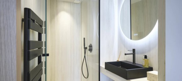 Apartamento de 2 dormitorios en Cannes, France No. 345766 9