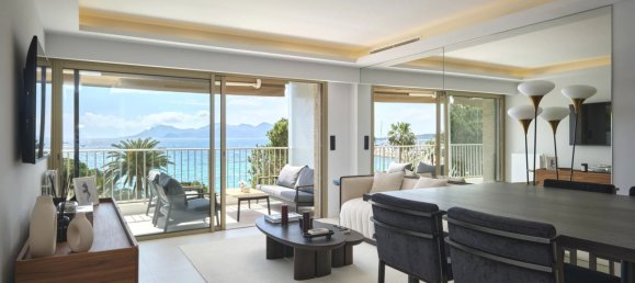 Apartamento de 2 dormitorios en Cannes, France No. 345766 2