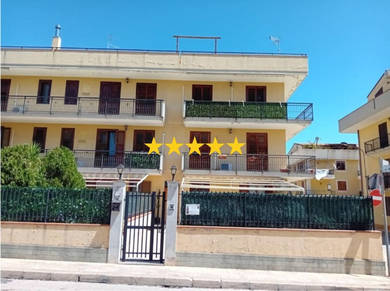 4 rooms Apartment in Floridia, Italy No. 43394