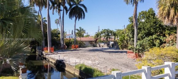 hotel en venta en Miami, Miami-Dade, Florida, USA № 615281 7