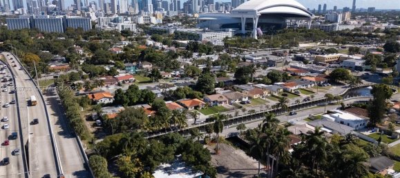 hotel en venta en Miami, Miami-Dade, Florida, USA № 615281 3
