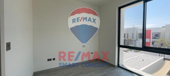 Moradia em banda T2 em Yas Island, UAE N.º 37042 8