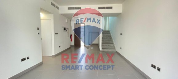 Moradia em banda T2 em Yas Island, UAE N.º 37042 2