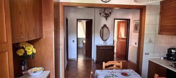 Apartamento de 2 dormitorios en Pisa, Italy No. 288266 2