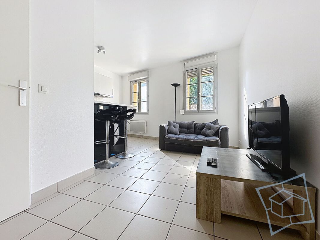 Apartamento T1 em Chevreuse, France N.º 296045