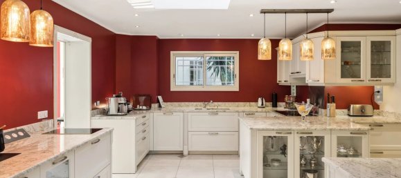 6 bedrooms Villa in Valbonne, France No. 2039 12