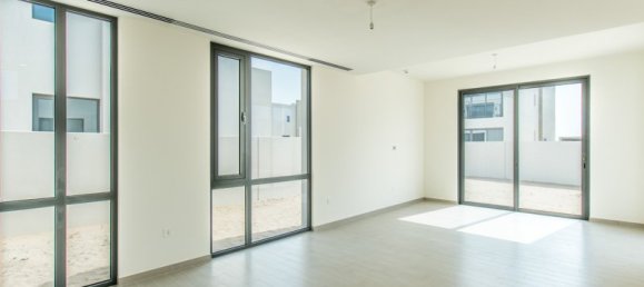 Вилла с 4 спальнями в Dubai South (Dubai World Central), ОАЭ № 3012 3