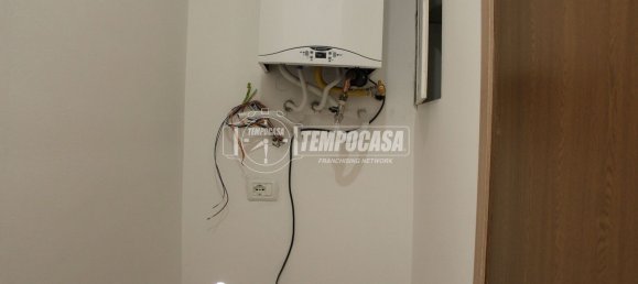 4 bedrooms Apartment in Jesi, Italy No. 327861 18