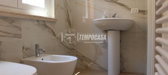 4 bedrooms Apartment in Jesi, Italy No. 327861 19