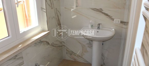 4 bedrooms Apartment in Jesi, Italy No. 327861 20