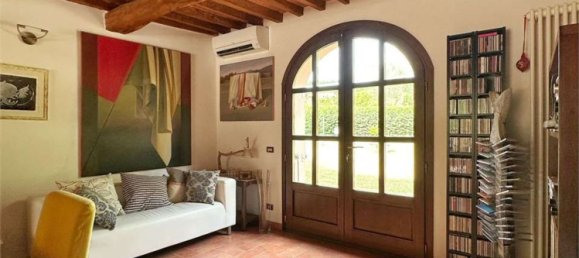 10غرفة فيلا في San Possidonio, Italy رقم 60000 49