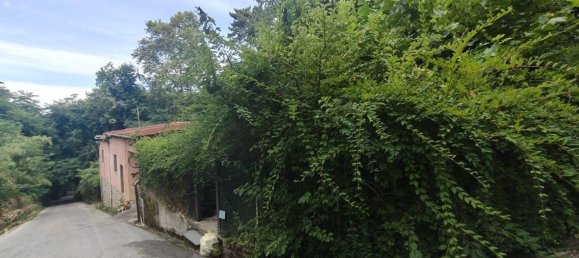 207m² Warehouse in Camaiore, Italy No. 276104 18