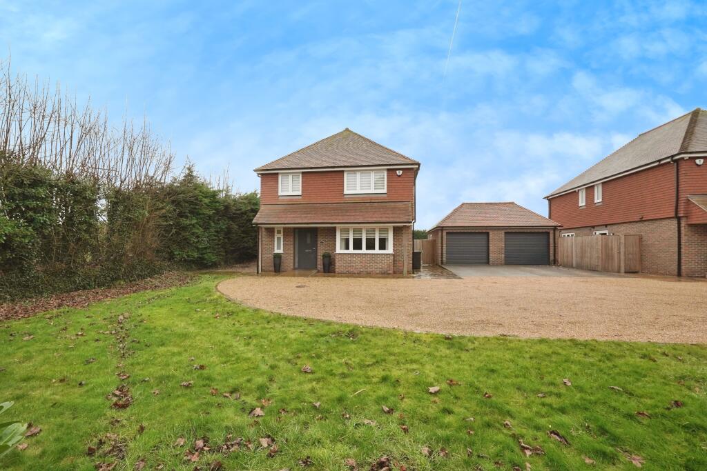 4 bedrooms House in Boughton, United Kingdom No. 10434