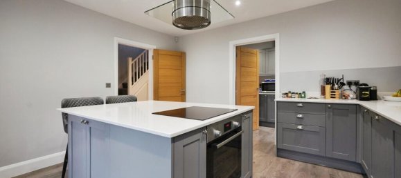 4 bedrooms House in Boughton, United Kingdom No. 10434 4