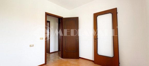 3 bedrooms Apartment in Portogruaro, Italy No. 281552 24