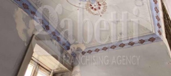 Apartamento de 4 dormitorios en Patti, Italy No. 7934 7