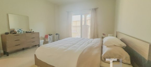 4 bedrooms Villa in Dubai, UAE No. 95725 13