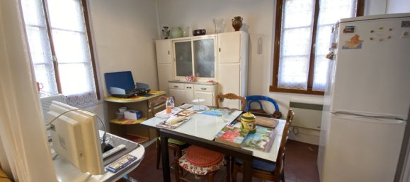 2 Schlafzimmer Haus in Vierzon, France, Nr. 102857 4