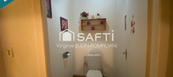 5 bedrooms House in Mont-Saint-Martin, France No. 323120 8