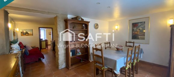 5 bedrooms House in Mont-Saint-Martin, France No. 323120 5