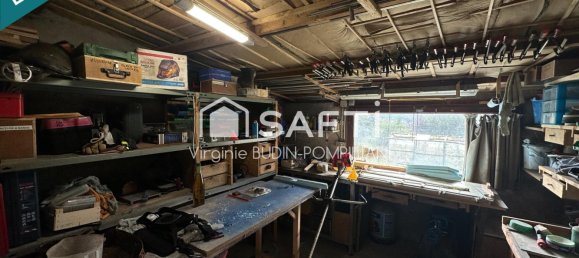 5 bedrooms House in Mont-Saint-Martin, France No. 323120 15