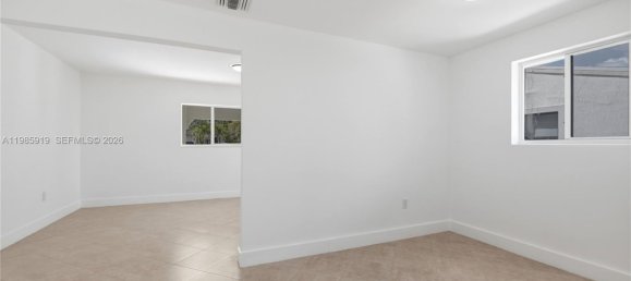4 dormitorios villa en venta en Miami, Miami-Dade, Florida, USA № 614812 14