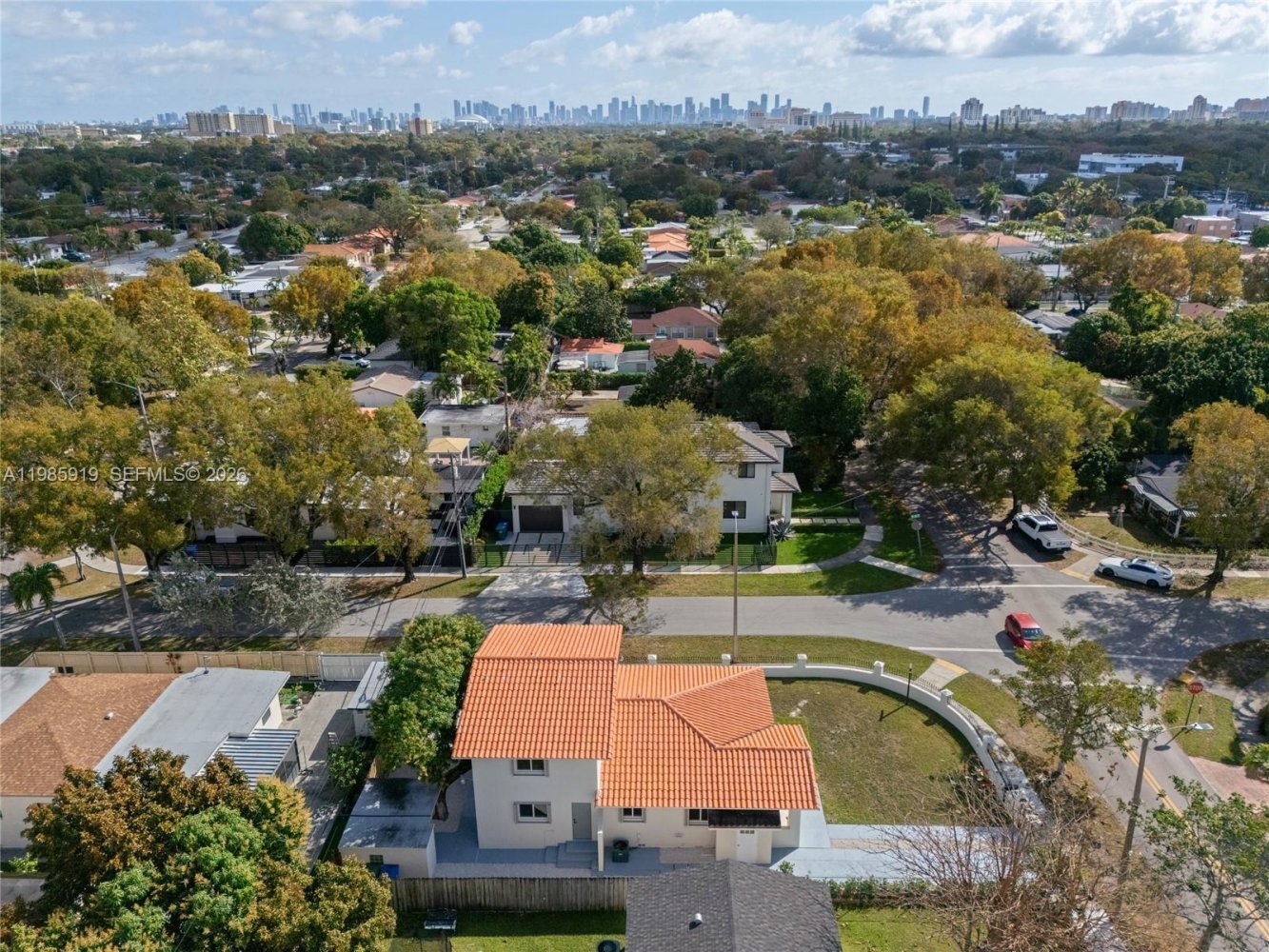 4 dormitorios villa en venta en Miami, Miami-Dade, Florida, USA № 614812