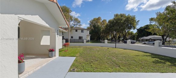 4 dormitorios villa en venta en Miami, Miami-Dade, Florida, USA № 614812 6