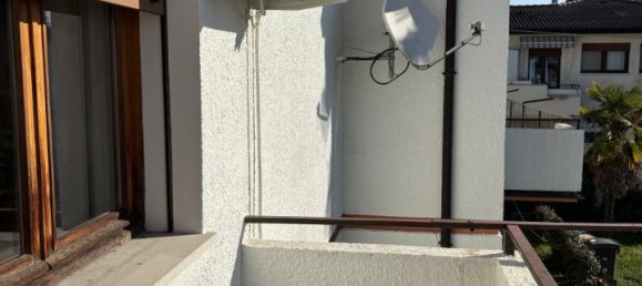 Apartamento de 3 divisões em Montebelluna, Italy N.º 36732 53