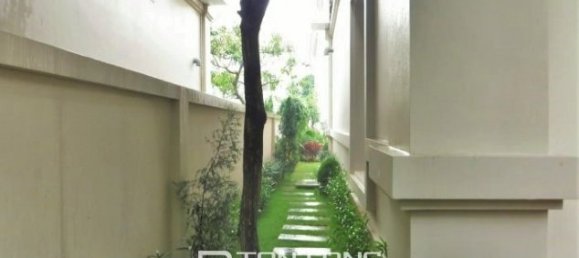 5 bedrooms Villa in Long Bien, Vietnam No. 3414 16
