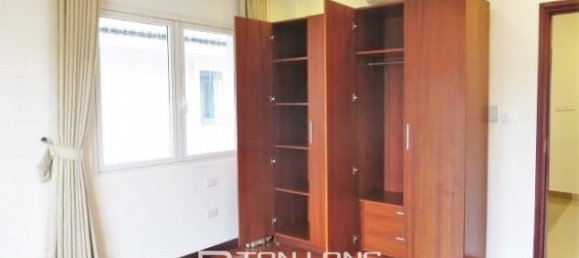 5 bedrooms Villa in Long Bien, Vietnam No. 3414 11