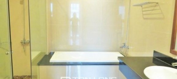 5 bedrooms Villa in Long Bien, Vietnam No. 3414 9