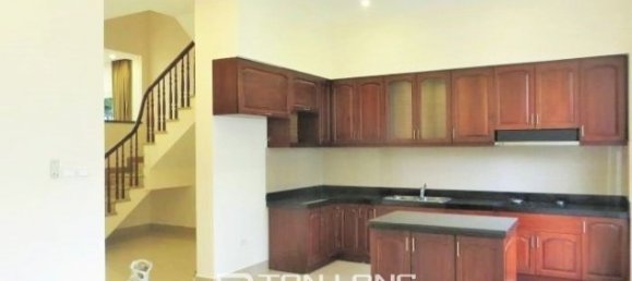 5 bedrooms Villa in Long Bien, Vietnam No. 3414 5