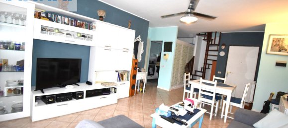 2 bedrooms Apartment in Viareggio, Italy No. 354693 3