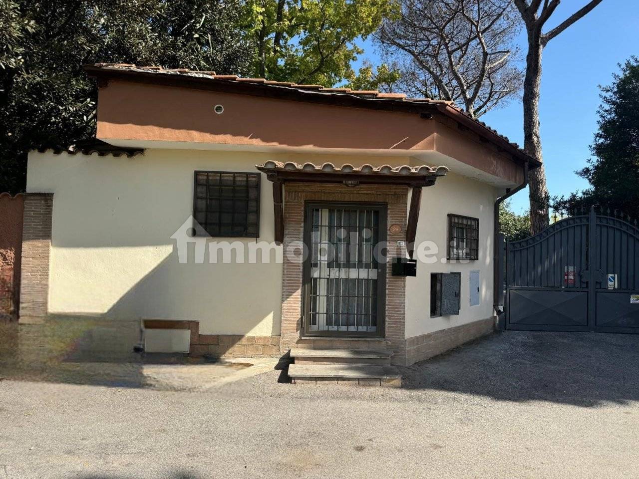 Estudio en Rome, Italy No. 335845