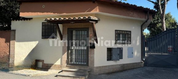 Estudio en Rome, Italy No. 335845 7