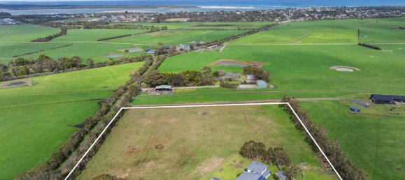 4 bedrooms Farm in Inverloch, Australia No. 272 5