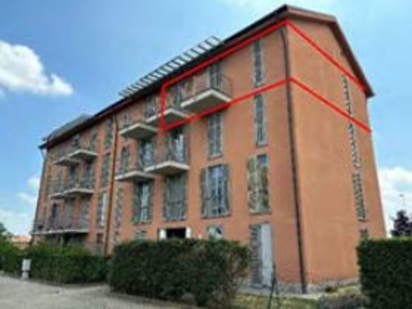 3 rooms Apartment in Chieri, Italy No. 213545