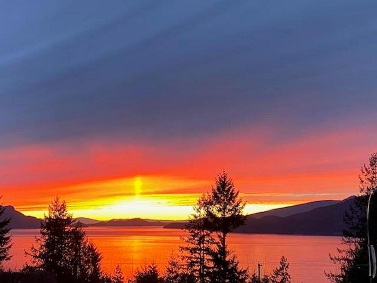 2 bedrooms House in British Columbia, Canada No. 1314