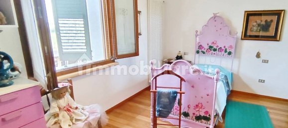 3 bedrooms House in Monzambano, Italy No. 154567 16