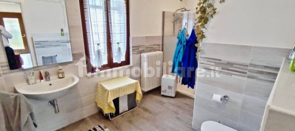 3 bedrooms House in Monzambano, Italy No. 154567 7