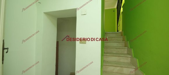 Коммерческая недвижимость с 3 комнатами в Термини Имерезе, Италия № 143252 24