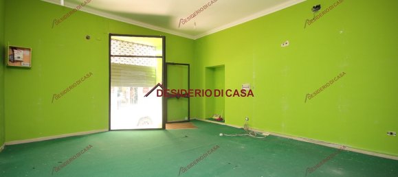 Коммерческая недвижимость с 3 комнатами в Термини Имерезе, Италия № 143252 15